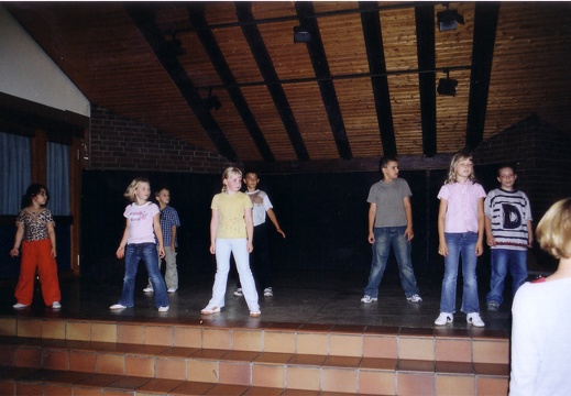 2 001